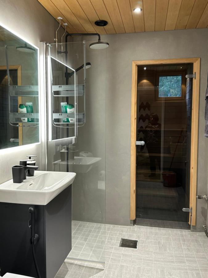 Elegant Apartment With Sauna In The Center ロヴァニエミ エクステリア 写真